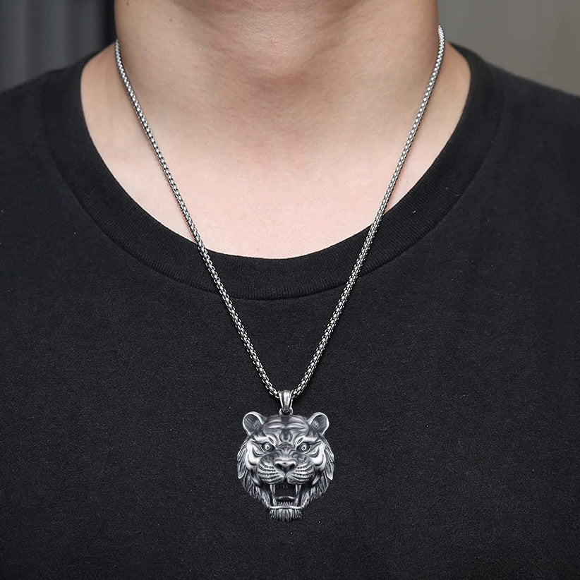 Men's Fashion Retro Domineering Tiger Head Personalized Hip Hop Simple Necklace