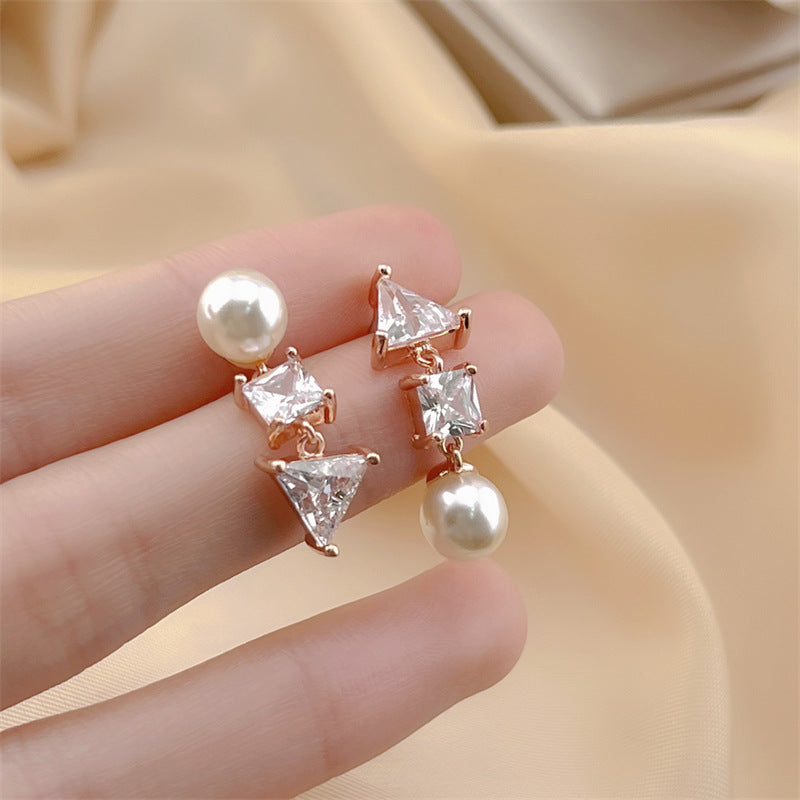 Elegant Bowknot Pearl Exquisite Design Personalized Earrings