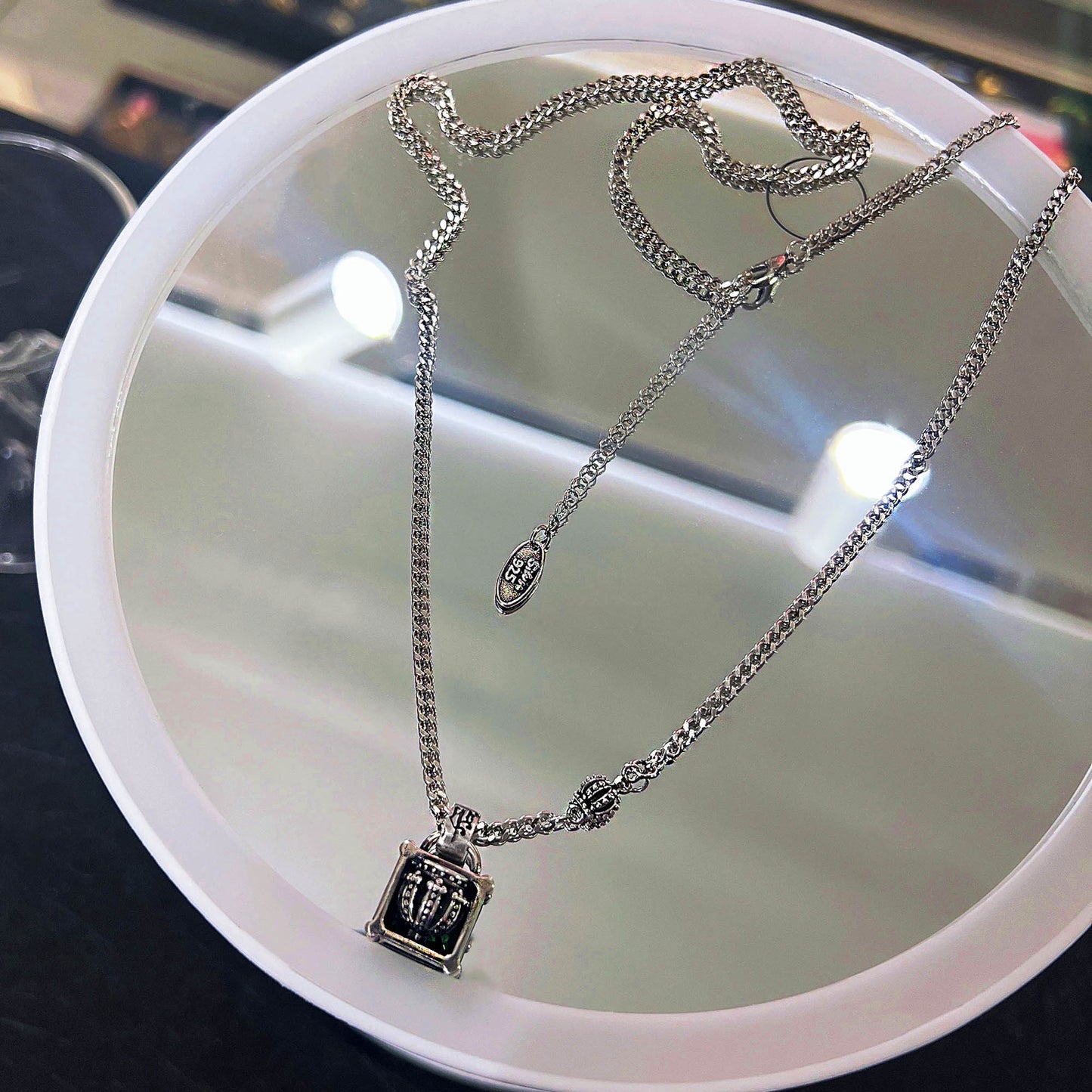 Vintage Thai Sier Crown Female Fashion Light Necklace