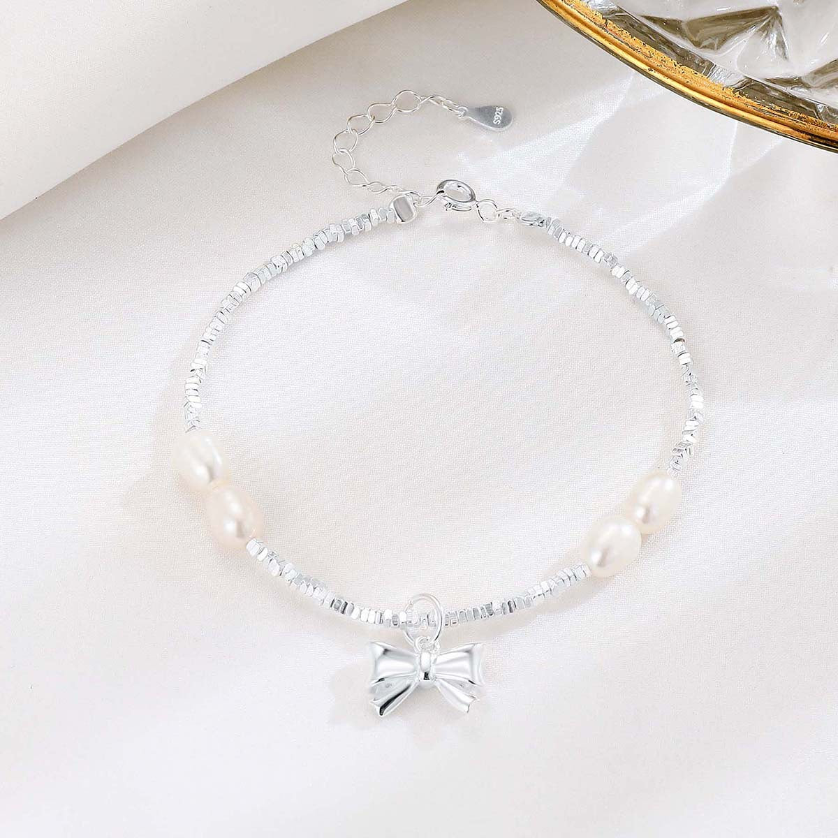 Petits morceaux de Bracelets capricieux avec nœud en perles d'eau douce pour femmes