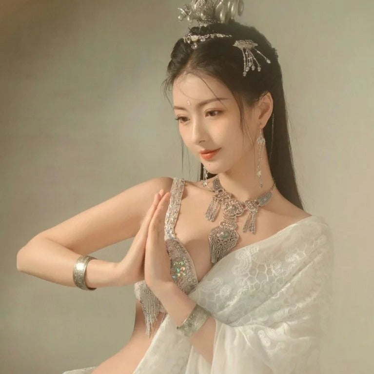 Fashion Sier-plated Ethnic Style Vintage Engraving Open Wide Surface Super Bracelets