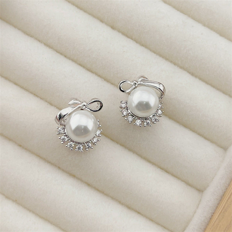 Elegant Bowknot Pearl Exquisite Design Personalized Earrings