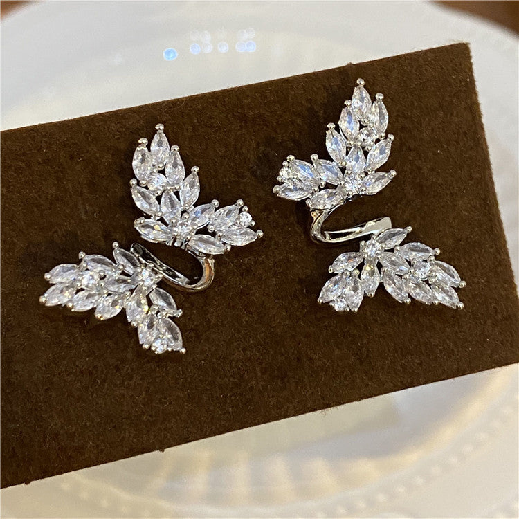 Zircon Butterfly Design High-grade Unique Female Earrings