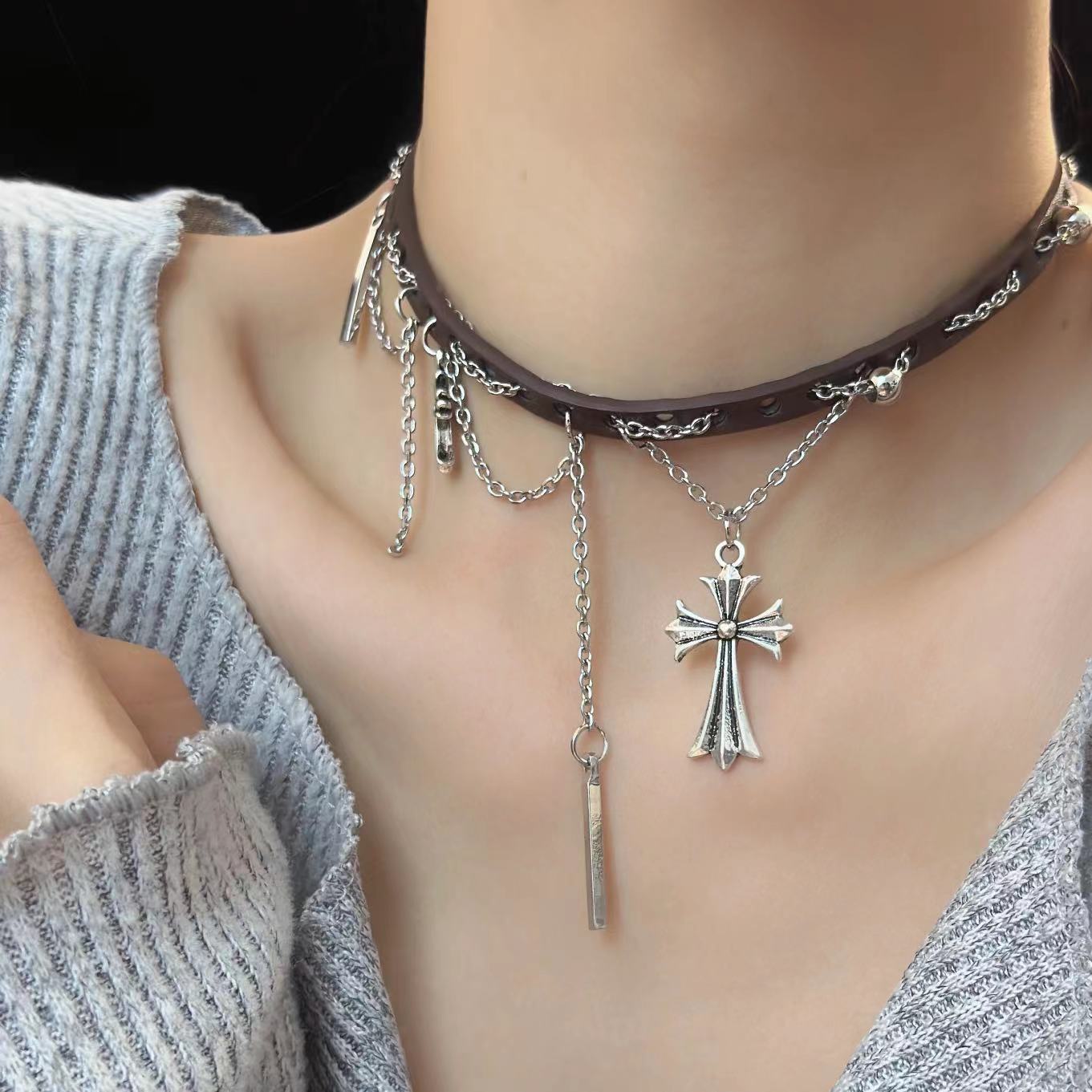 Brown Leather Luo Heart Cross Collar Necklaces