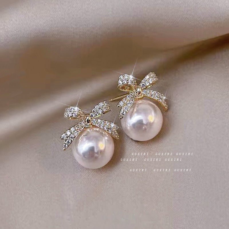 Women's French Pearl Light Luxury Elegant Niche Design Zircon Earrings