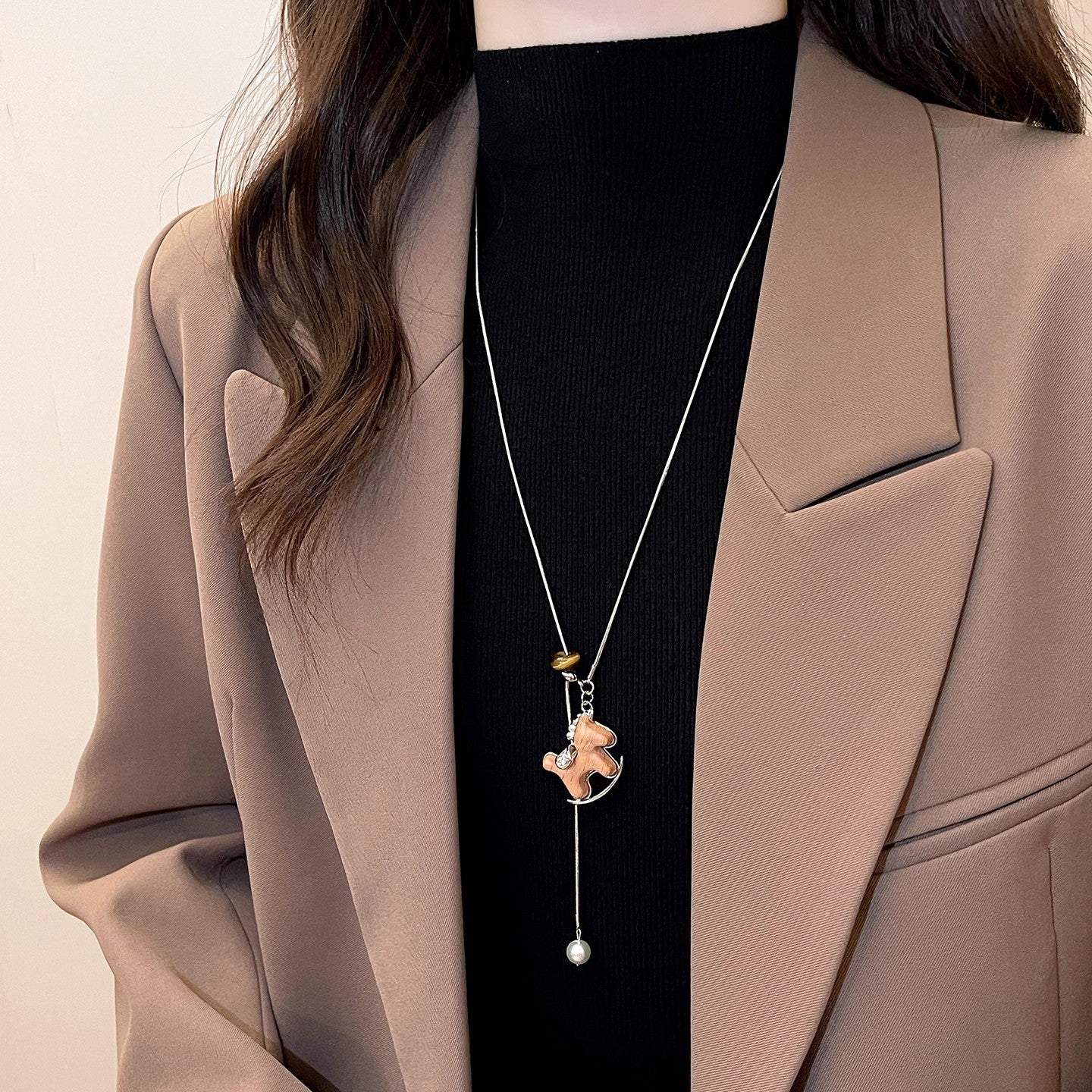 Women's Pearl Tassel Drawable Elegant Light Luxury Necklaces