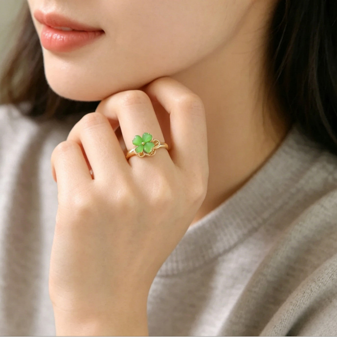 Korean Exquisite Rotatable Green Opal Four-leaf Clover Female Adjustable Ring