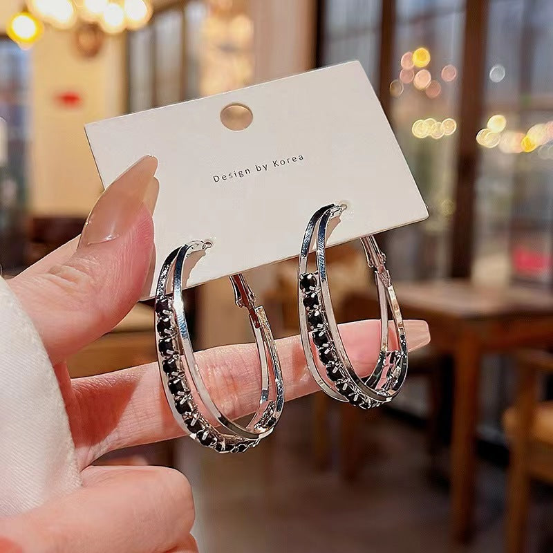Needle Exaggerated Circle Female Fashion Graceful Black Zircon Cold Ear Buckle