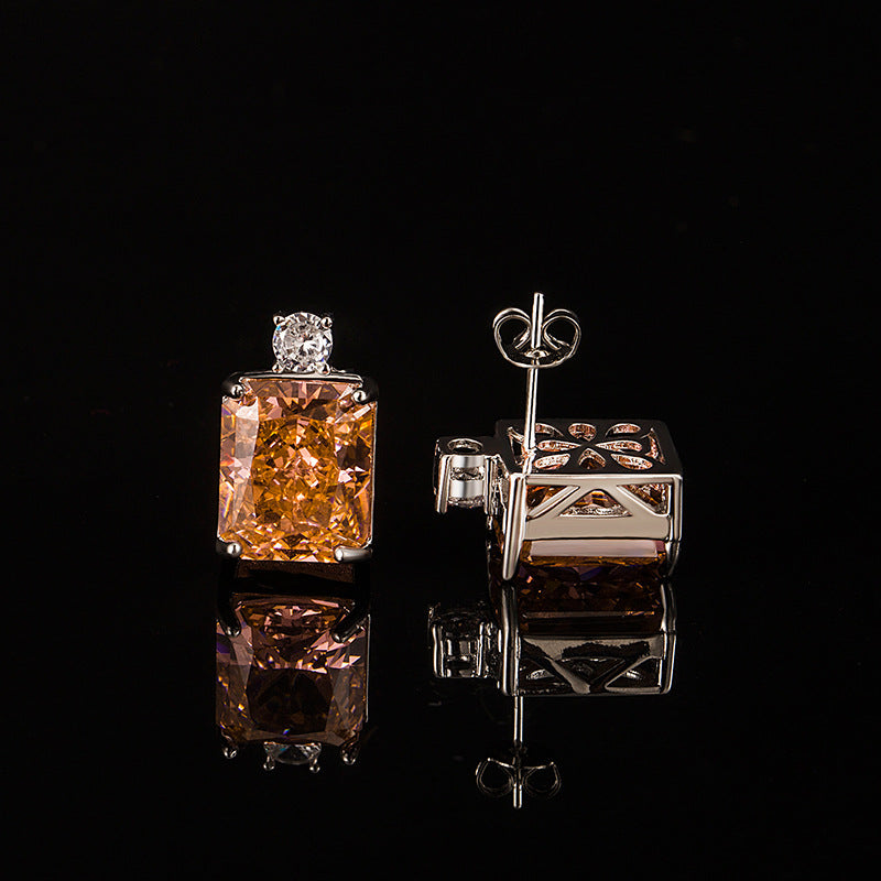 Flower Cut High Carbon Rhinestone Live Earrings