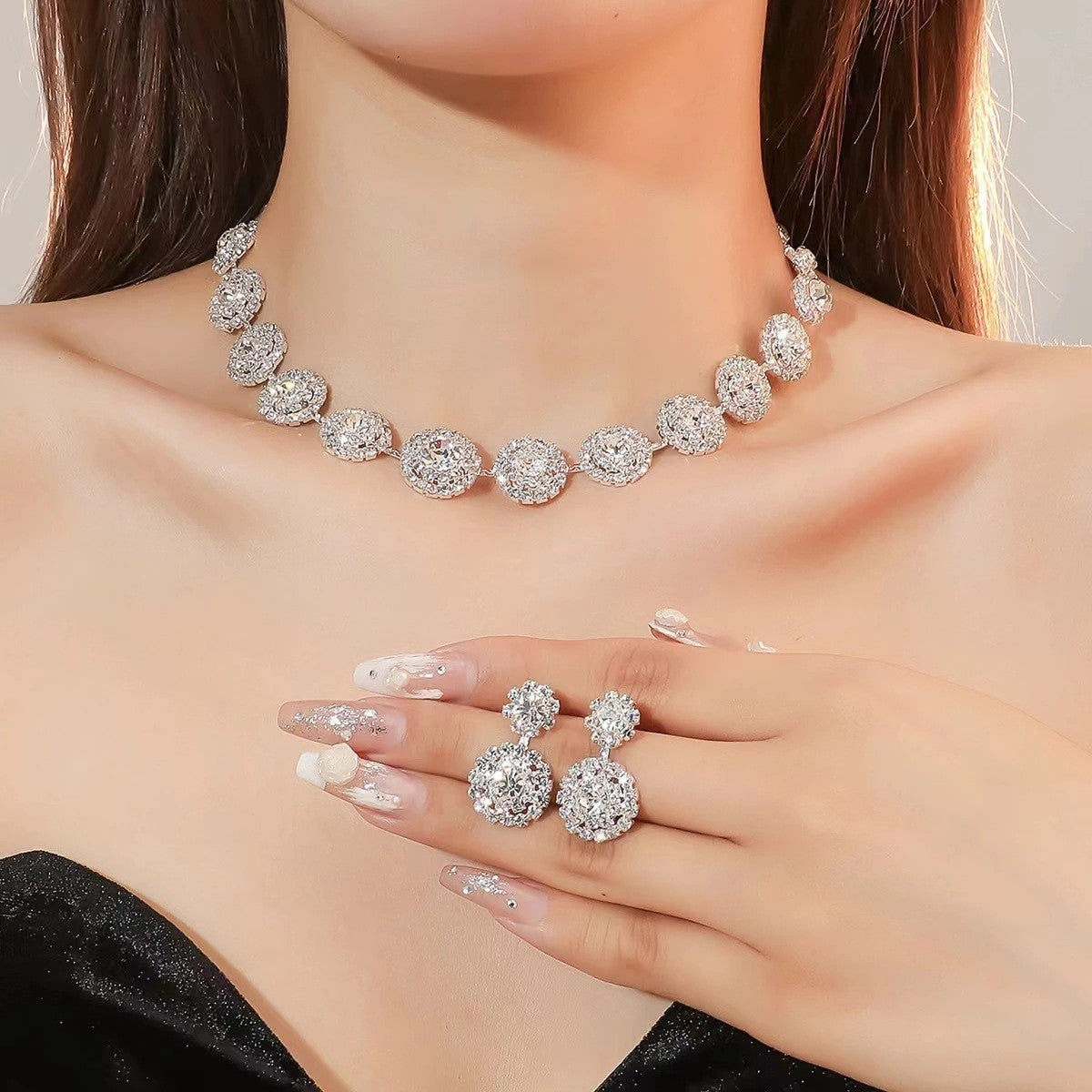 Women's Bridal Fashion Suit Elegant Round Rhinestone Necklace