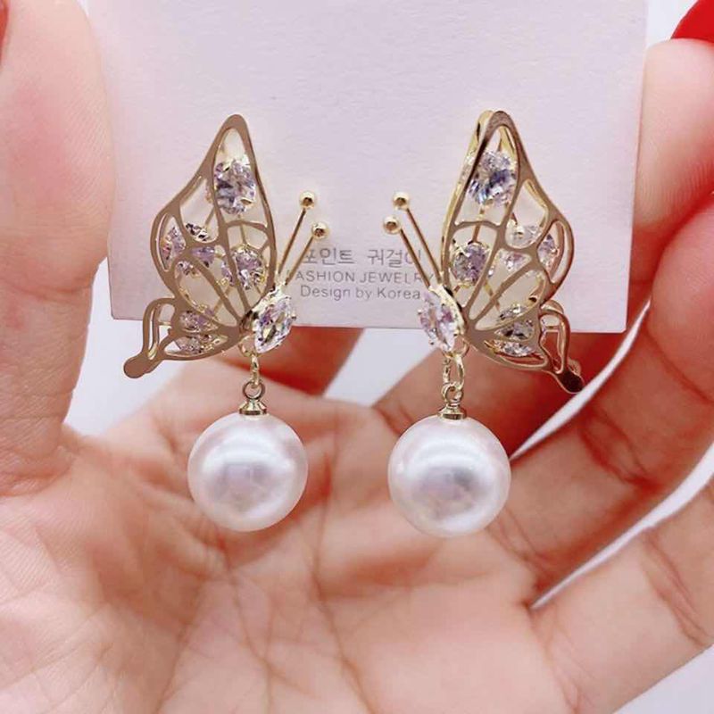 Women's Fashionable Elegant Cat Eye Rhombus Slimming Earrings