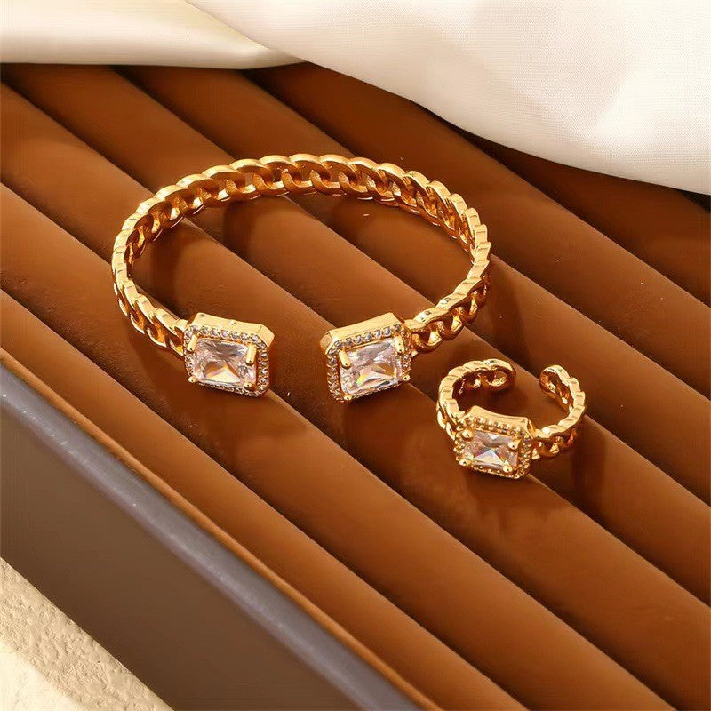 Retro Affordable Luxury Stylish Opening Round Bracelet