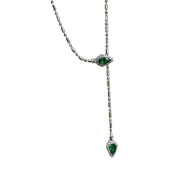 Women's Grandmother Green Snake Simple Sweet Grace Cool Style Minimalist Design Necklace