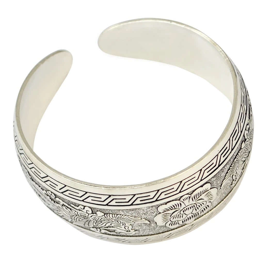 Fashion Sier-plated Ethnic Style Vintage Engraving Open Wide Surface Super Bracelets