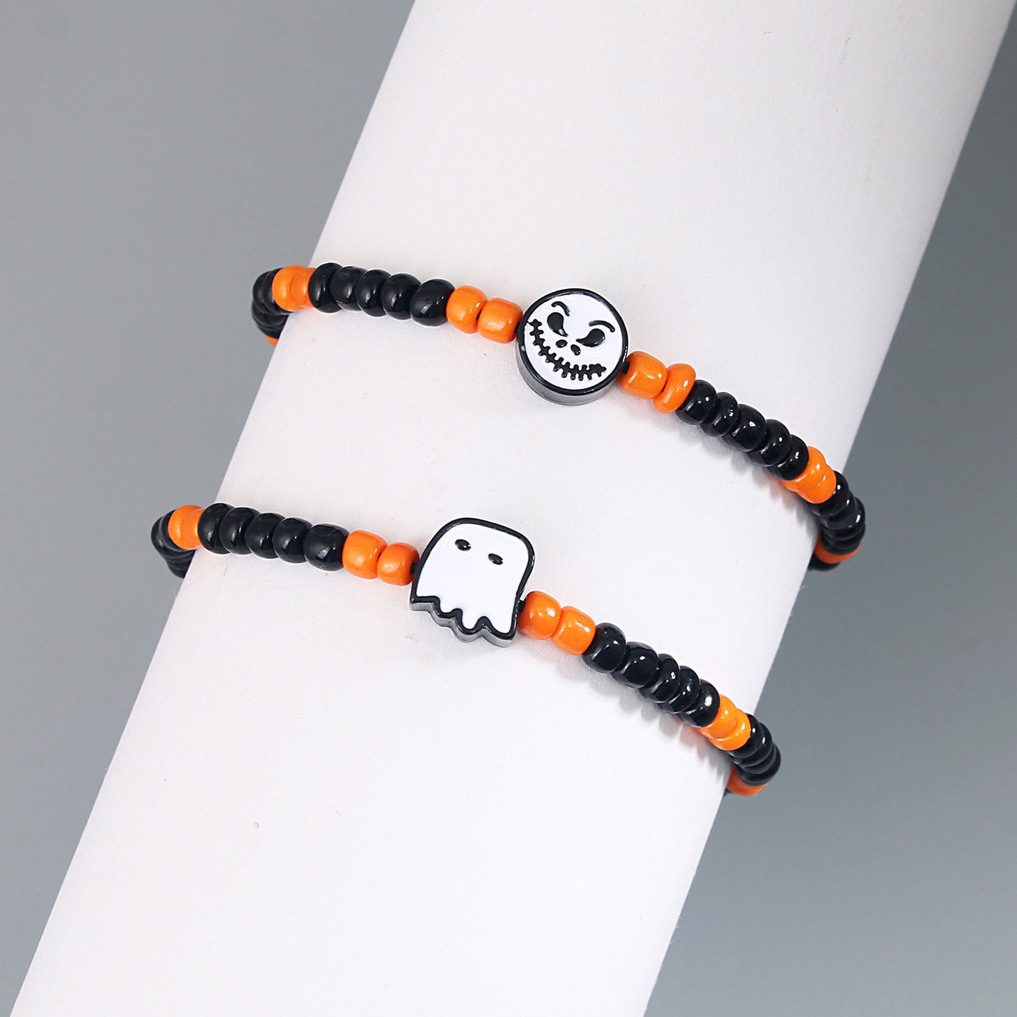 Bracelets de visage fantôme assortis aux couleurs de citrouille d'Halloween pour femmes