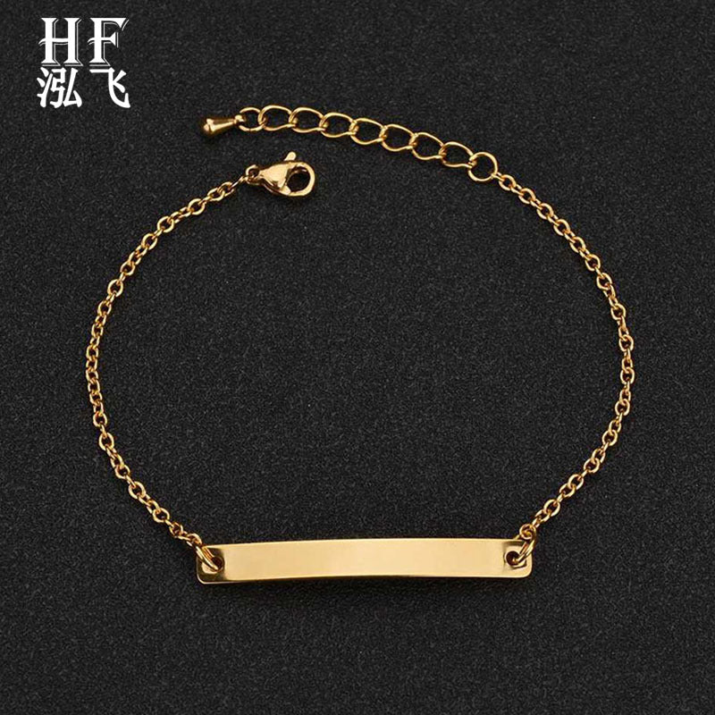 Geschwungene Damen-Handarmbänder aus Edelstahl mit Schriftzug aus Gold