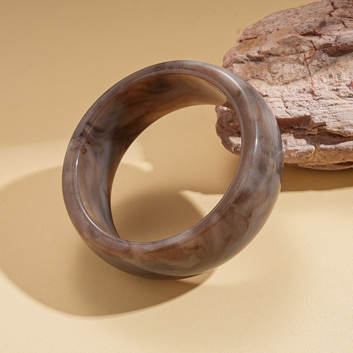 Women's Irregular Resin Minority Simple Retro Temperament Personality Fashion Design Unique Bracelets