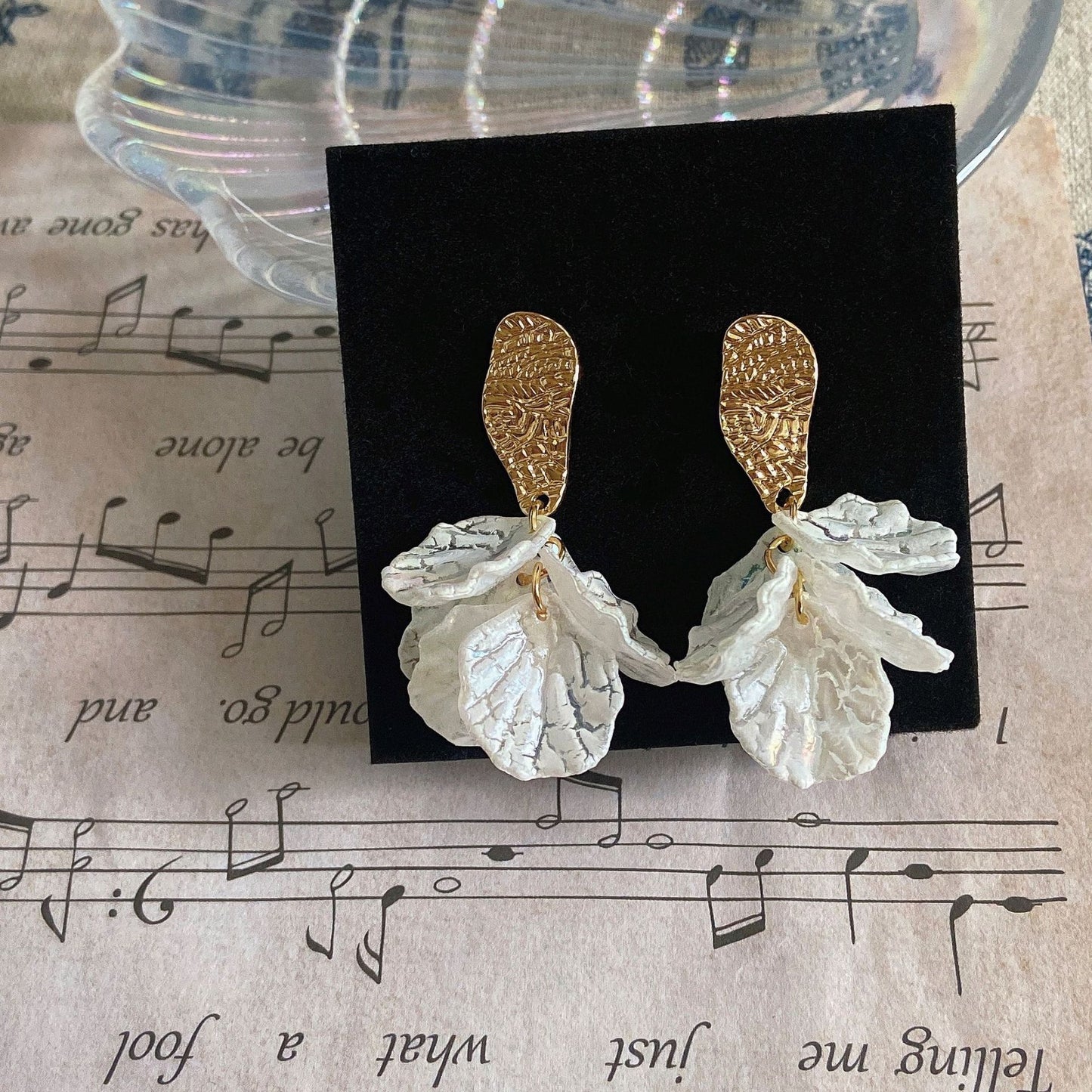 Shell Style Gentle Temperament High Sense Super Fairy White Earrings