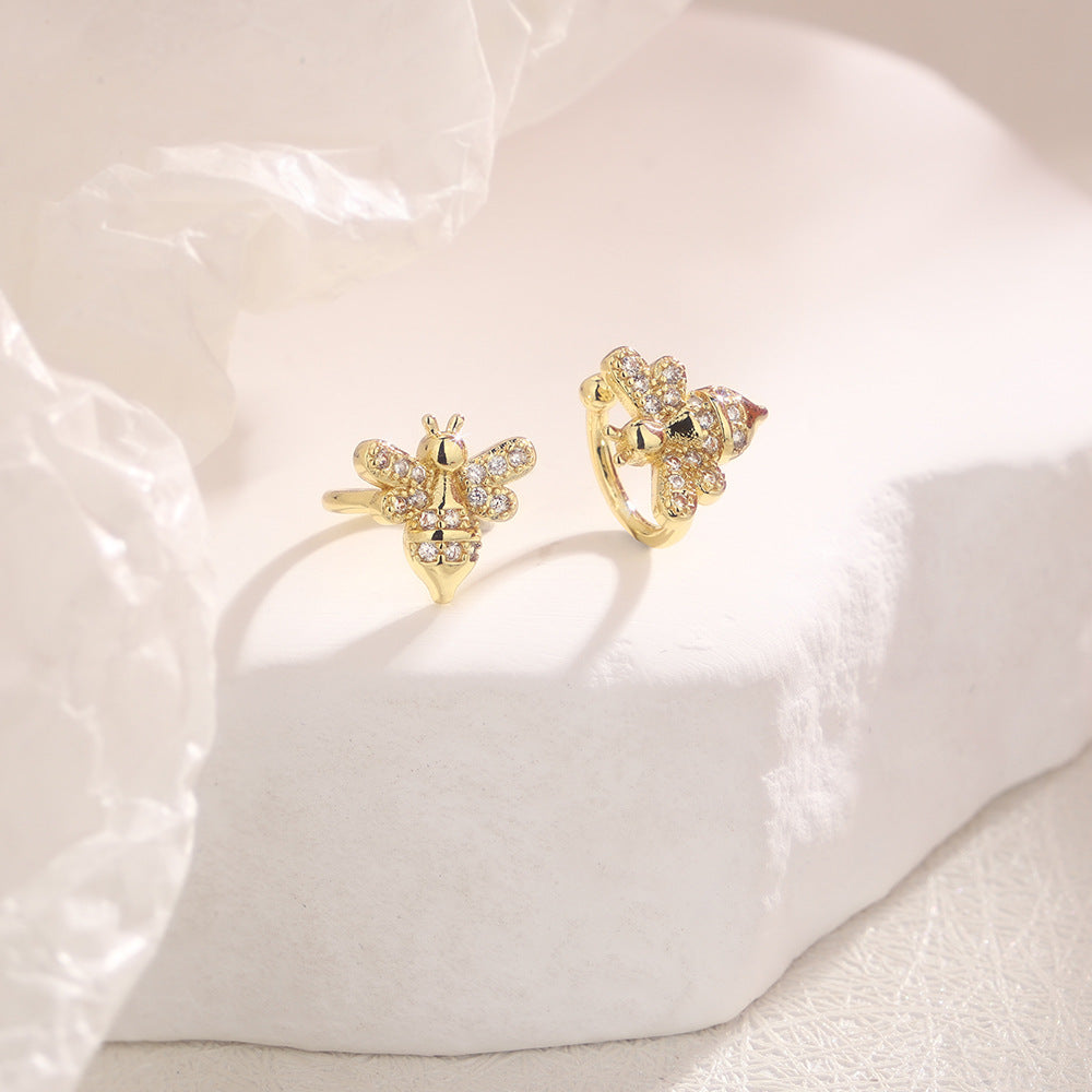 Full Diamond Mini Bee Popular Super Flash Refined Zircon Ear Clip