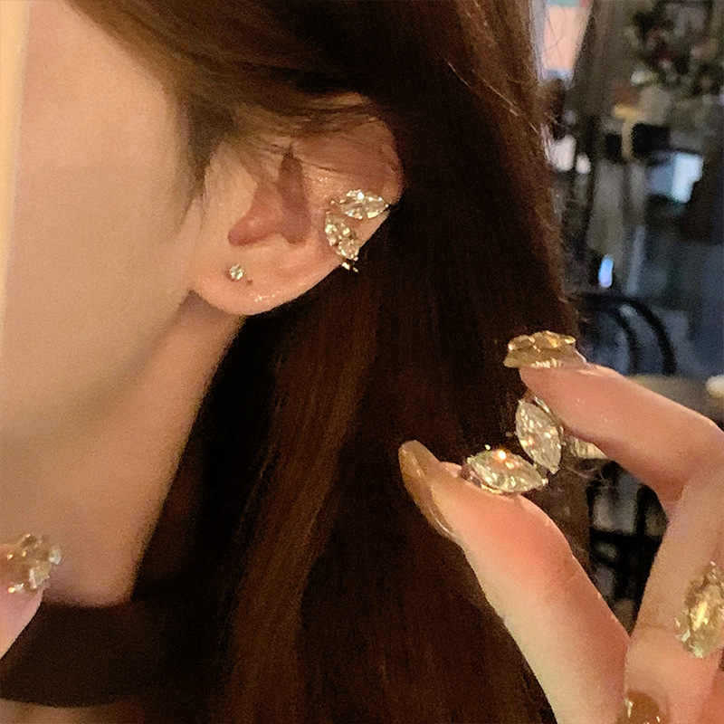Light Luxury Butterfly Female Zircon Niche Design Rings