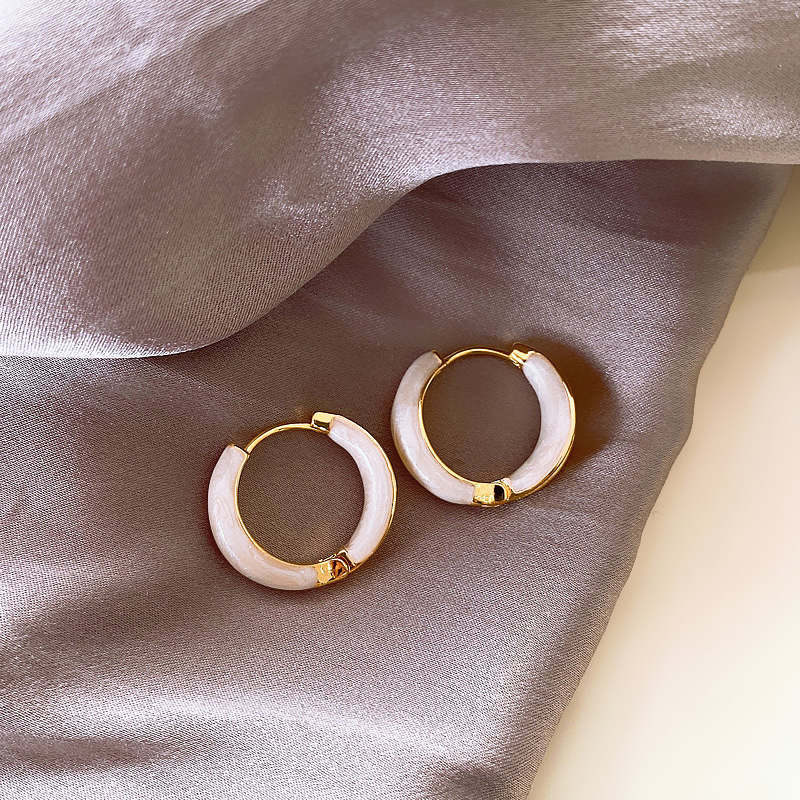 Dripping Irregular Clip Female Simple Wild Niche Design Personalized Ear Buckle