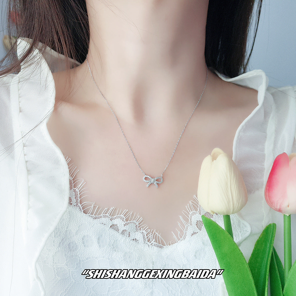 Women's Bow Temperamental Minority High-grade Ornament Design Necklaces