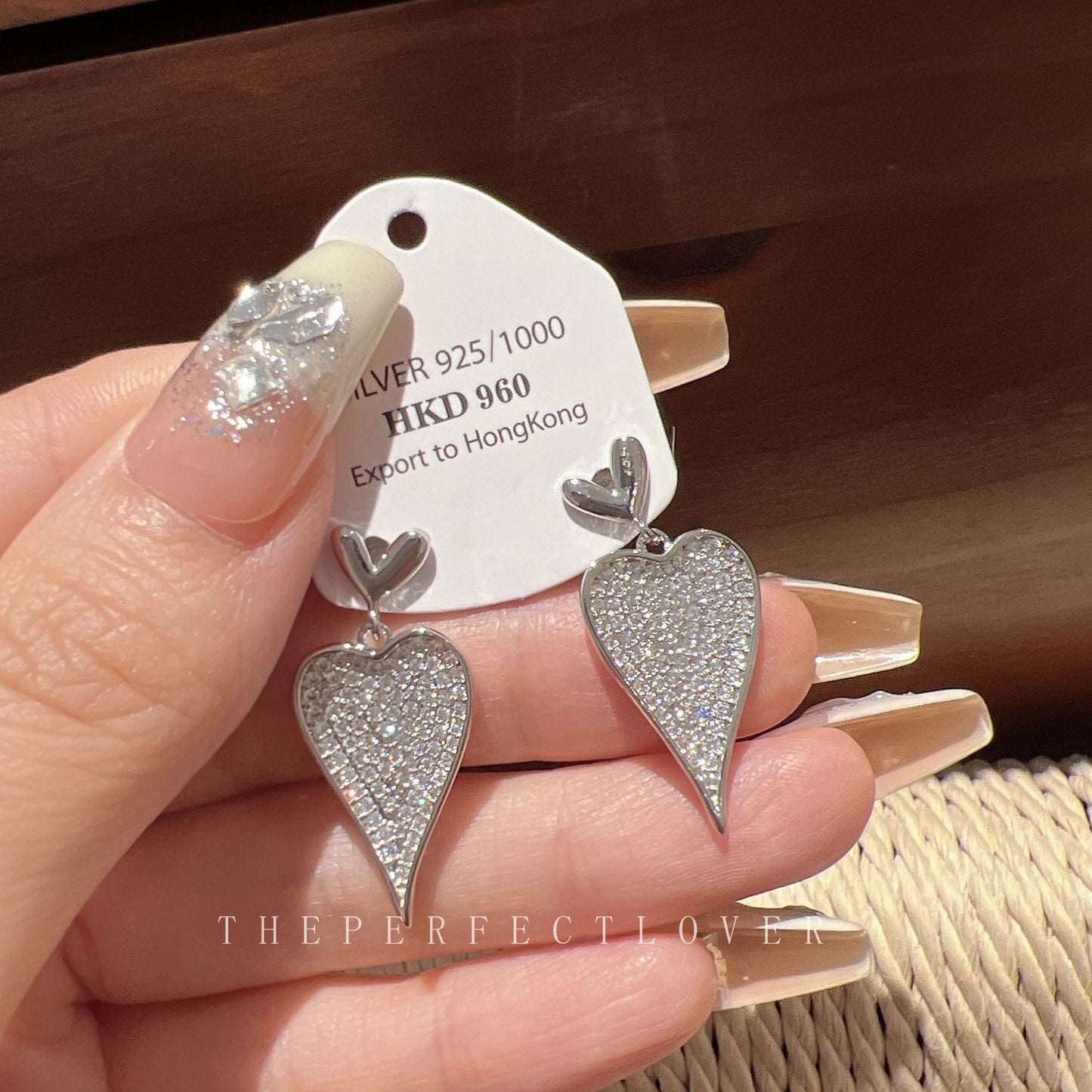 Women's Design Love Heart Light Luxury Temperament Earrings