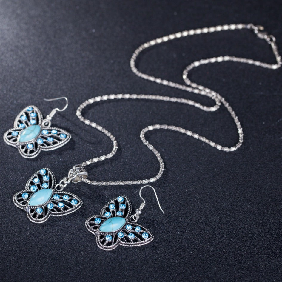 Full Diamond Turquoise Butterfly Vintage Ethnic Necklaces