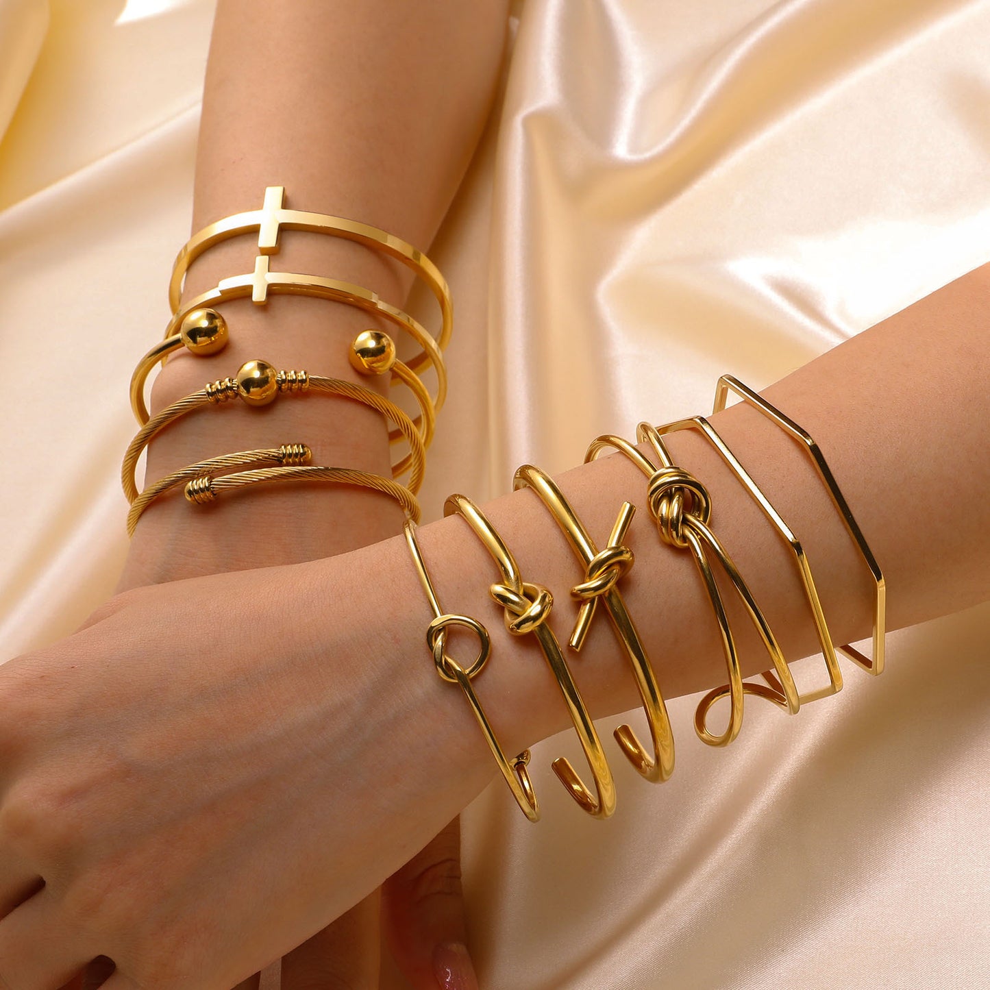 Women's Open-ended Fashion Simple Geometric Stainless Steel Gold Knotted Bracelets