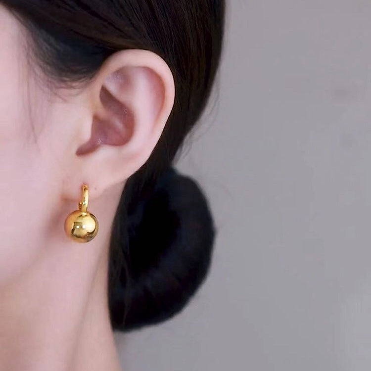 Metal Ball Ear Clip Temperament Entry Lux French Minority Earrings