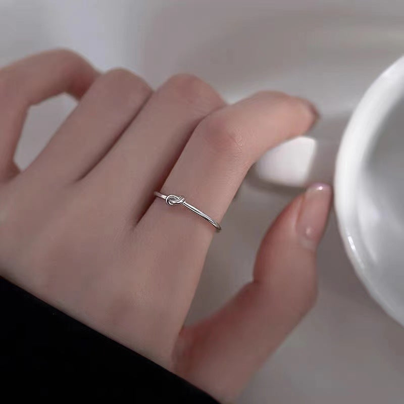Female Design Fashion Personalized Index Finger Light Luxury Rings