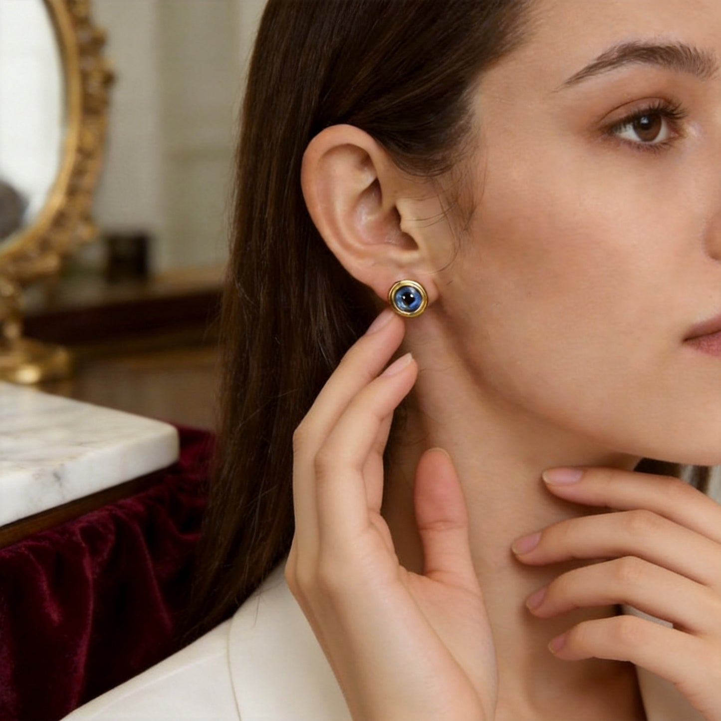 Women's Niche High Sense Angel Eyes Stud Earrings