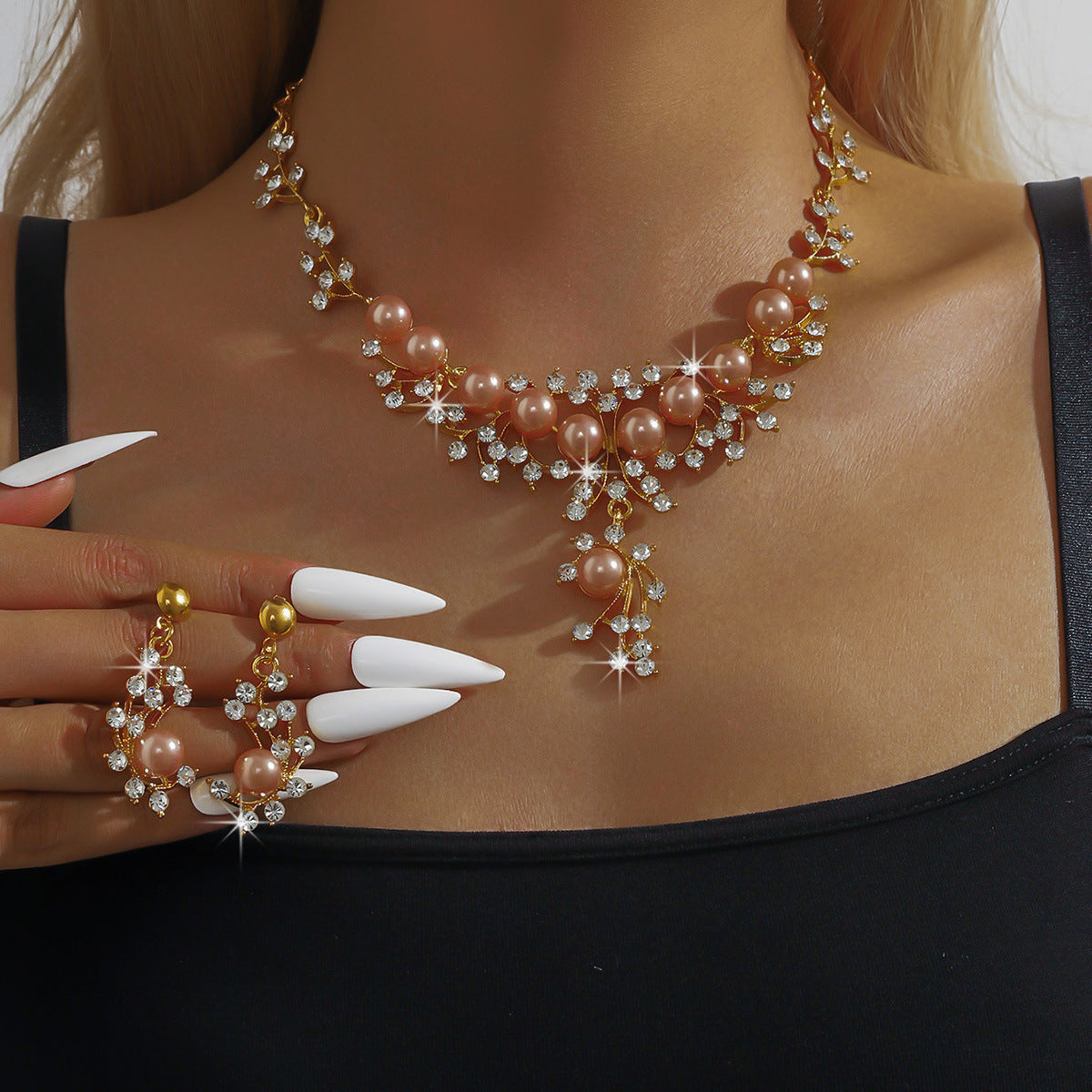 Alloy Suit Female Light Luxury Minority Bride Formal Dress Clavicle Jewelry Set