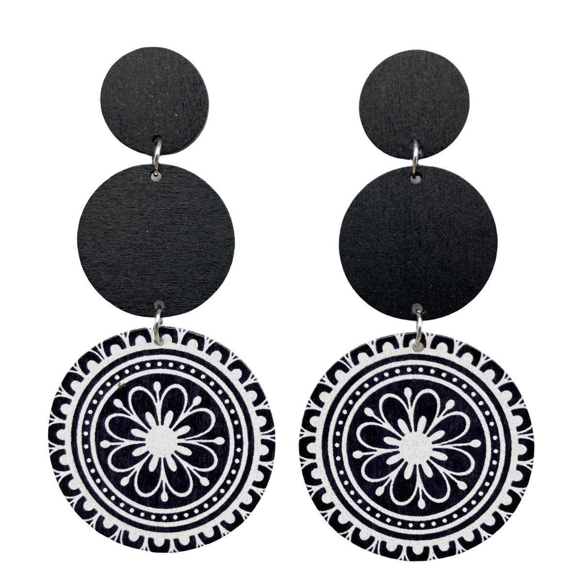 Glamorous Retro Black And White Ornament Earrings