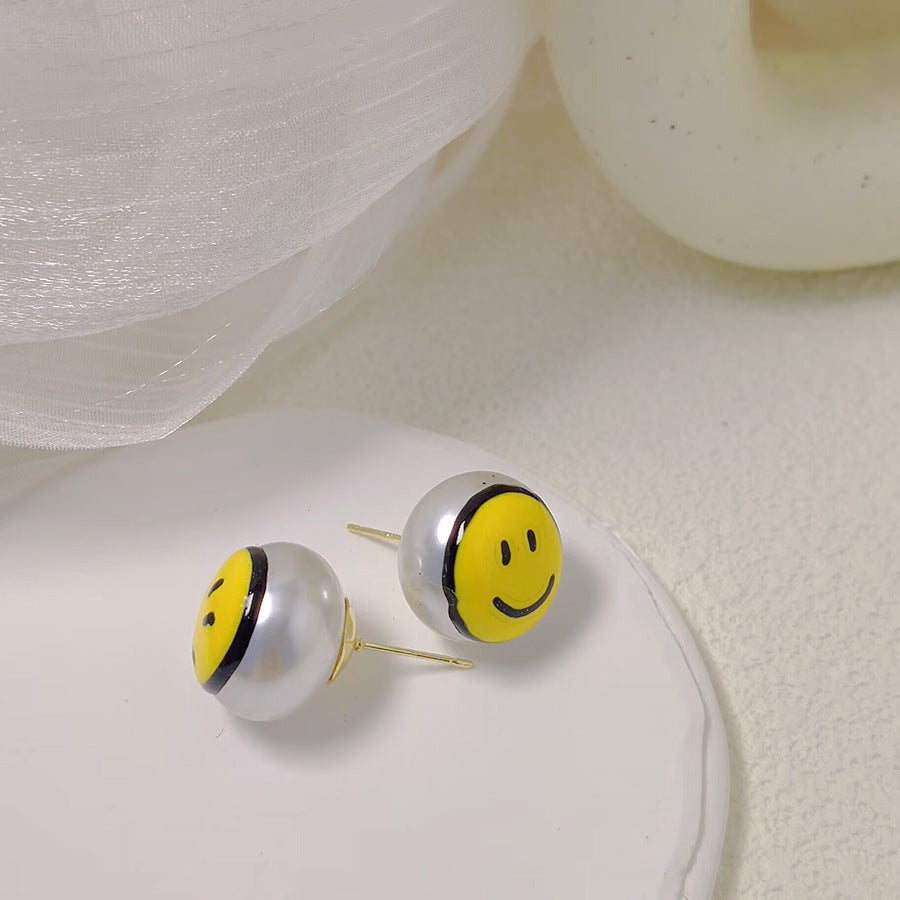 Women's Dripping Oil Smiley Face Ear Design Earrings