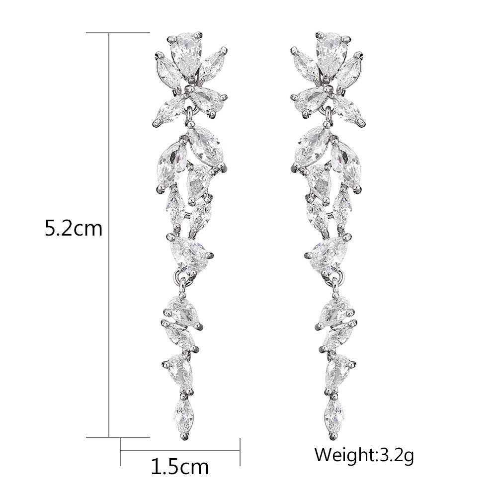 Women's Copper Studded With Zircon Luxurious Style Earrings