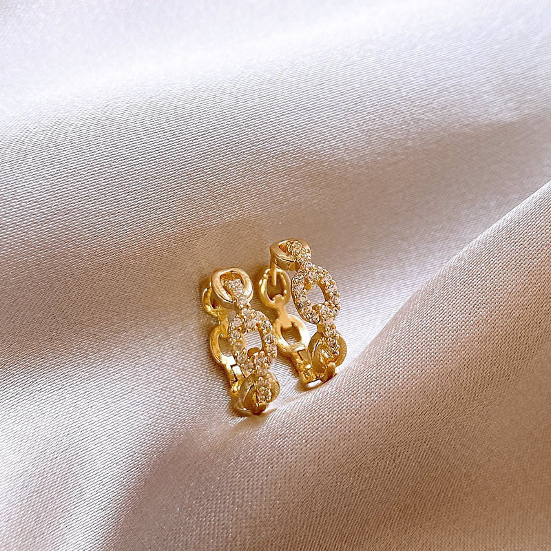 Needle Niche Ear Clip Fashion Exquisite Small Chain Female High Rings