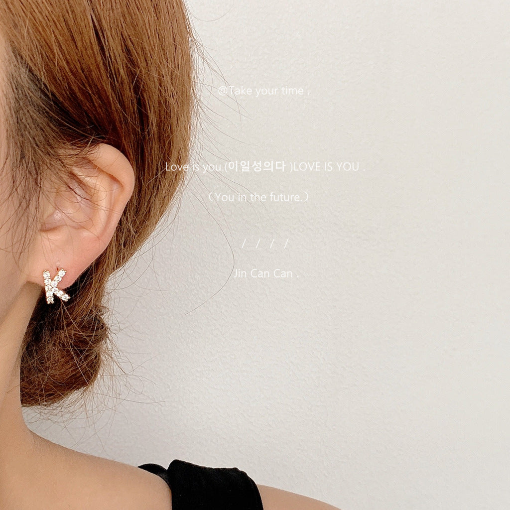 Inlaid Zircon Sier Needle Plated English Alphabet Earrings