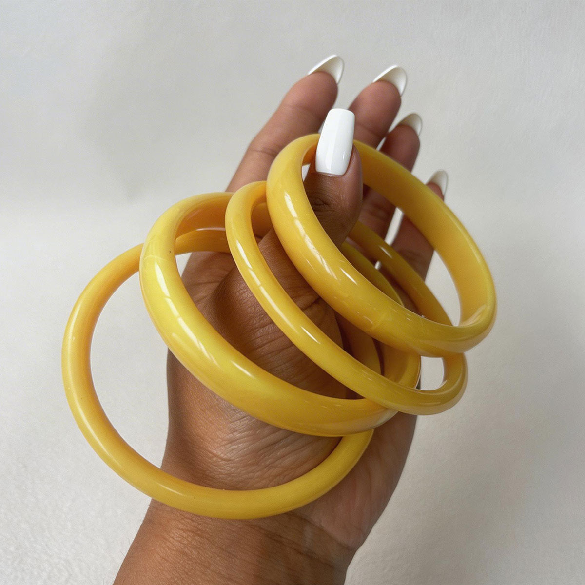 Round Yellow Resin Female Personality Acrylic Bracelets