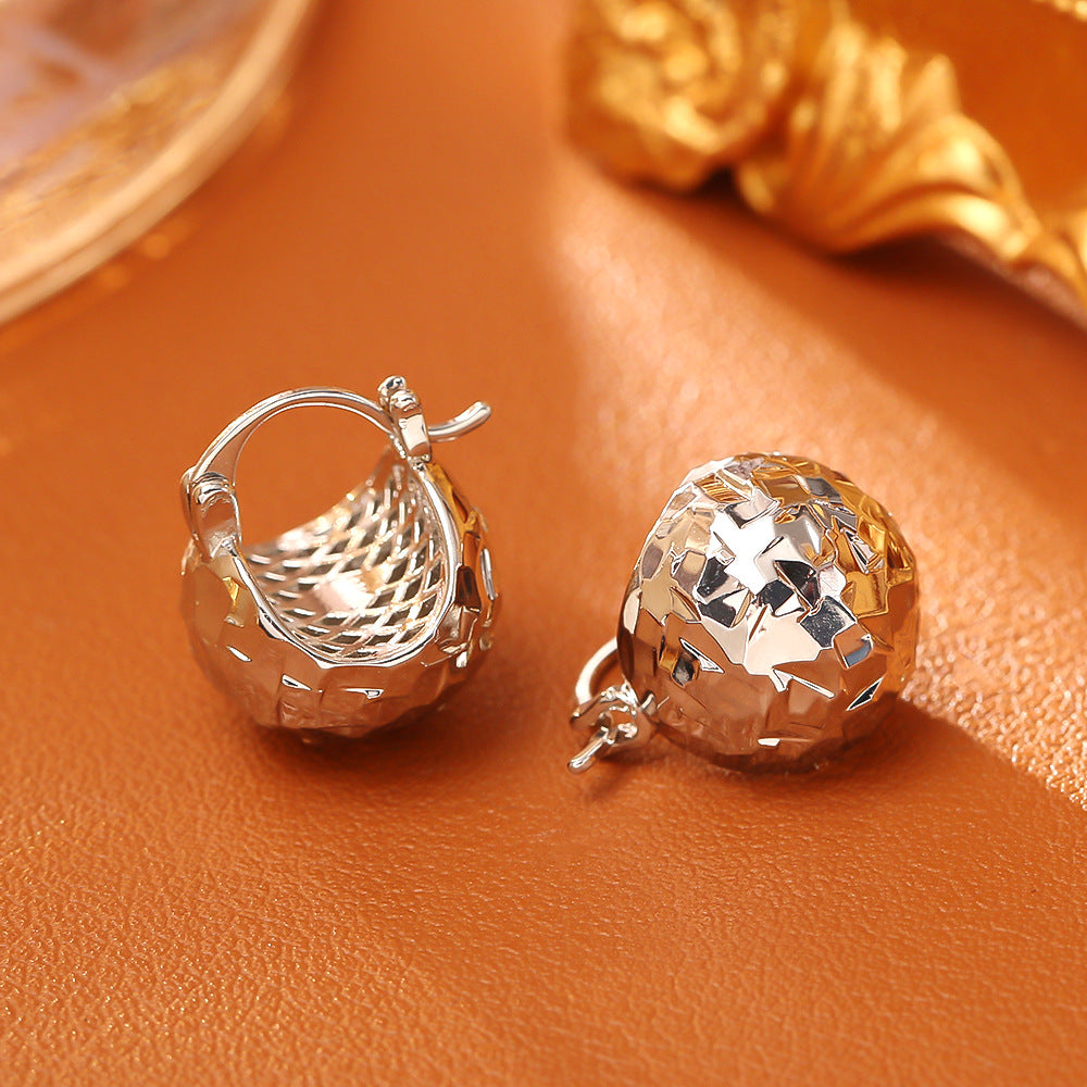 Mush Ice High-grade Fashion U-shaped Copper Plated Real Gold Design Earrings