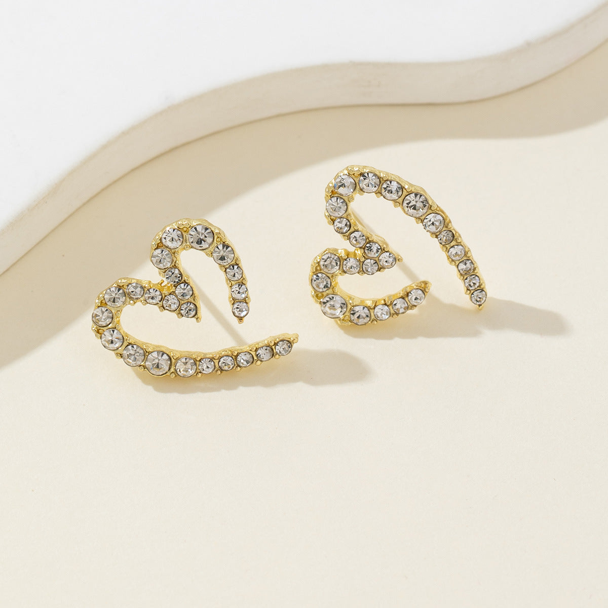 Fashion Design Sense Fully Jeweled Loving Heart Ear Exquisite Versatile Rings