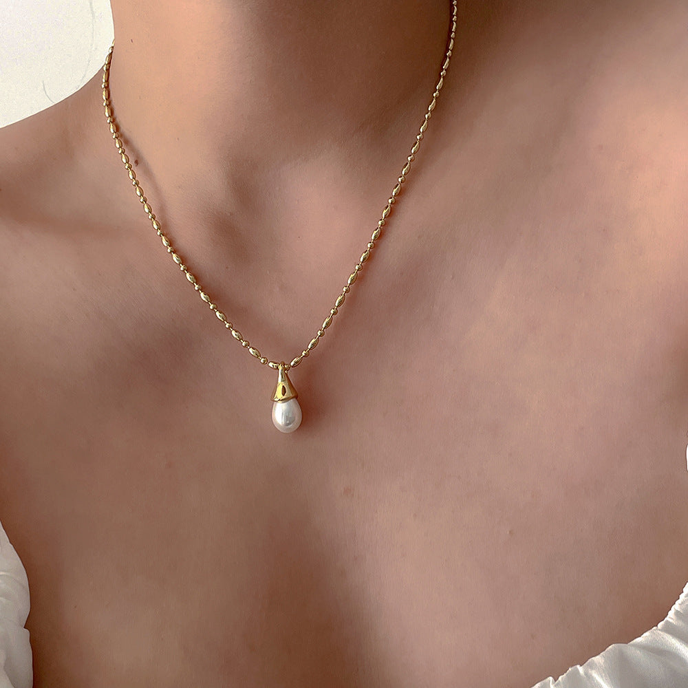Women's Grain Metal Shell Bead High-grade Light Pendants