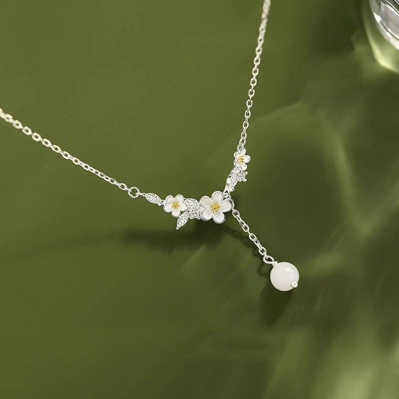 Female Simple Fresh Clavicle Chain Fashion High Sense Necklaces