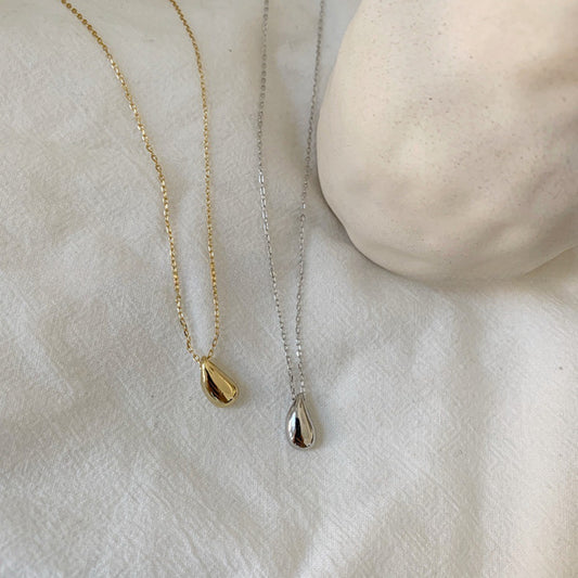 French Style High-grade Clavicle Chain Does Not Necklaces