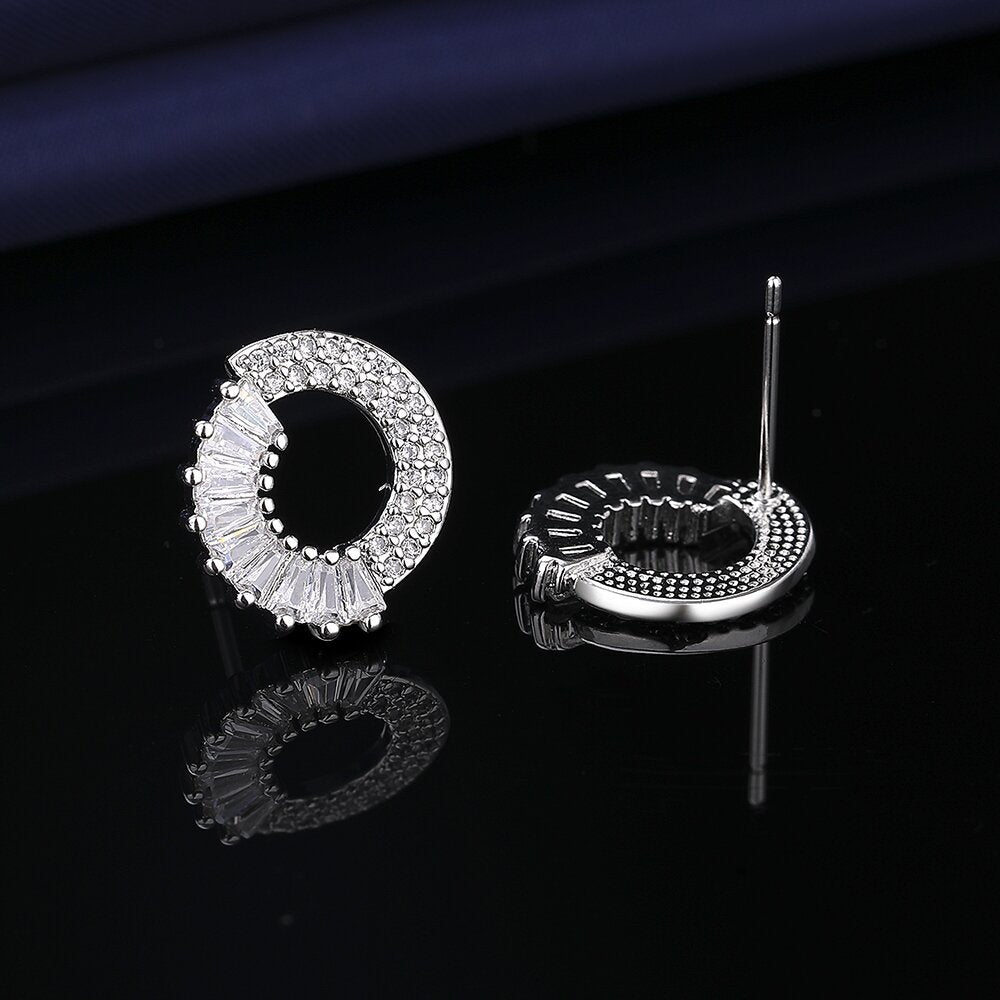 Women's High-grade Zircon For Classic Style Fashionable Earrings