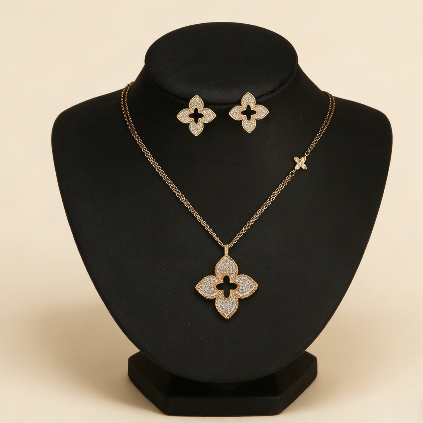 Copper Plated Gold Combination Fashion Versatile Jewelry Set