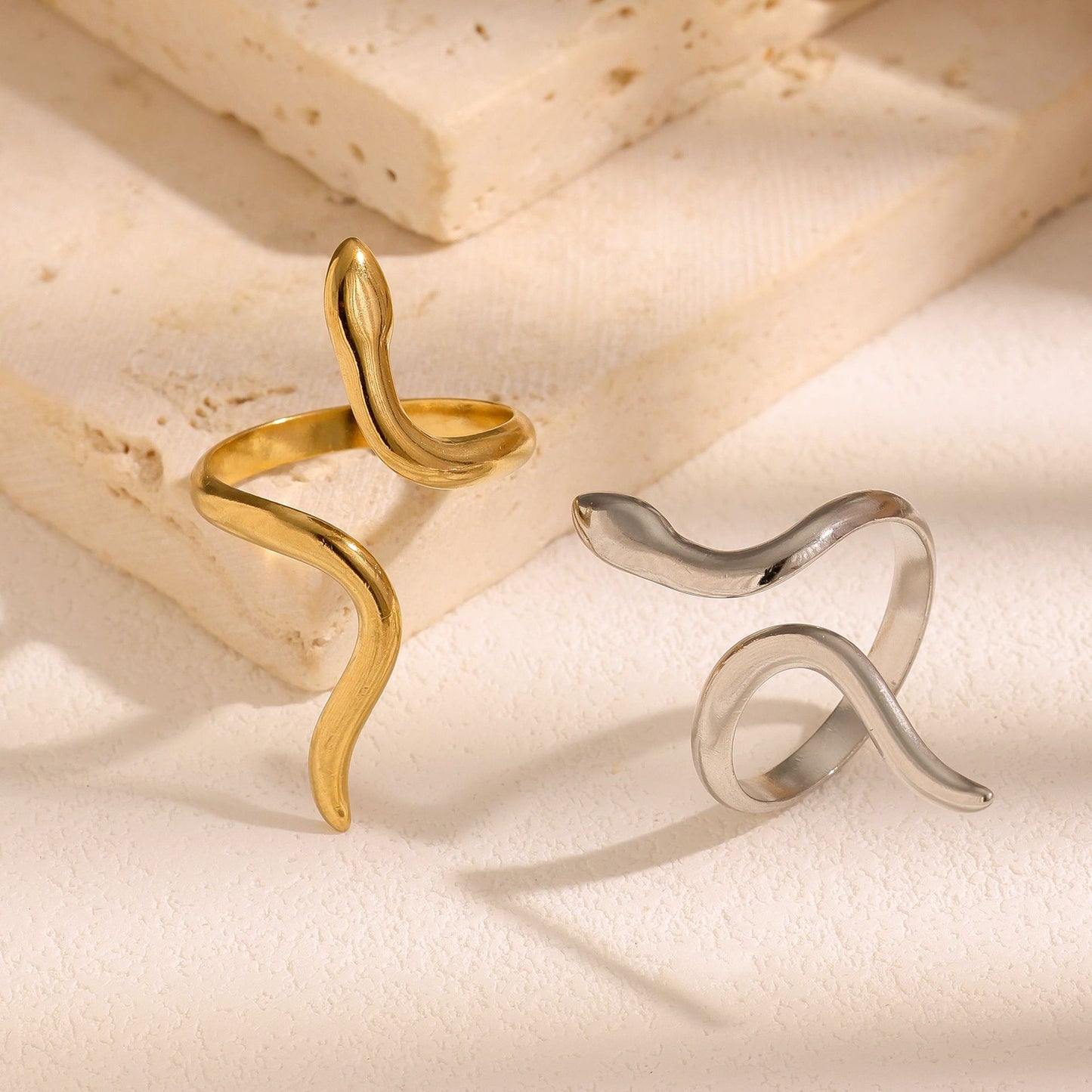 Exaggerated Snake-shaped Titanium Steel Female Colorfast Light Luxury Minority High-grade Ring