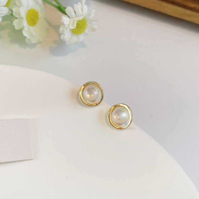 Circle Geometric Ear Short Temperamental Simple Earrings