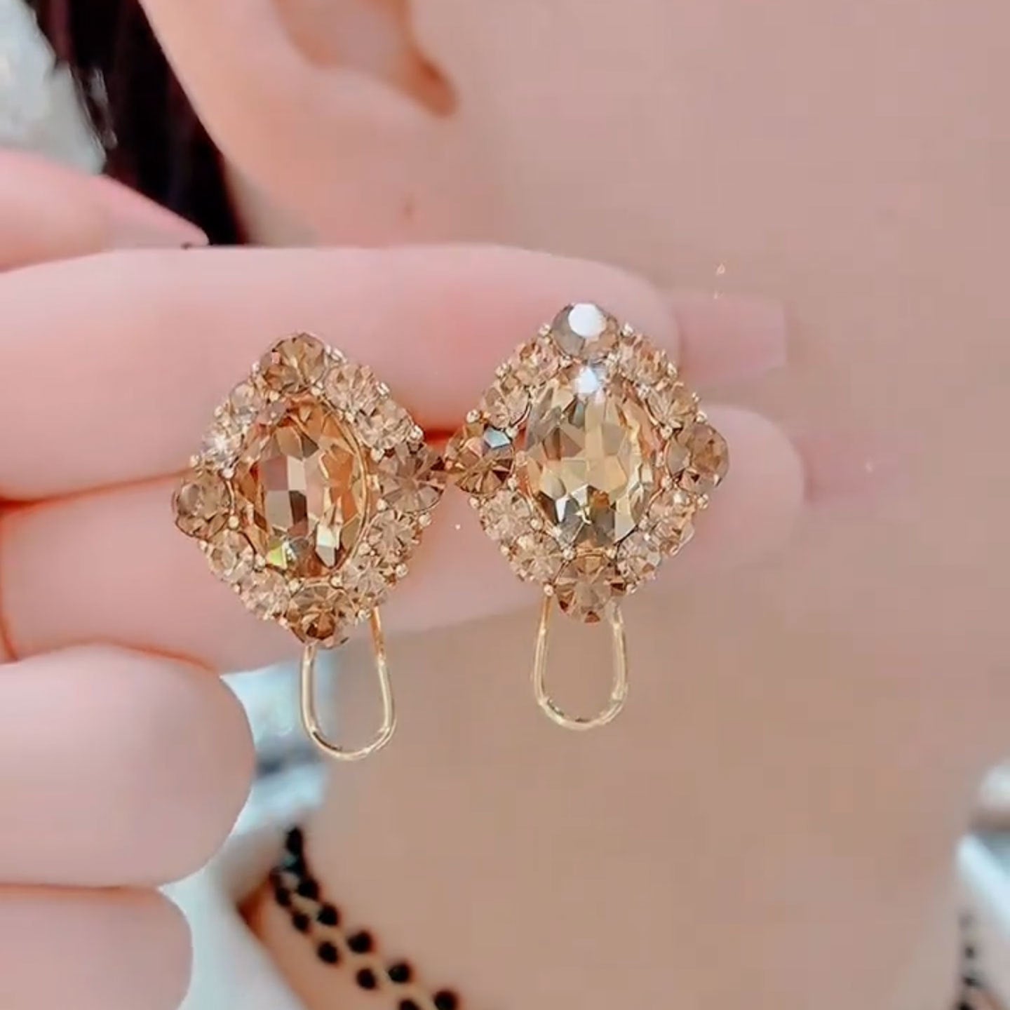 Rhombic Ear Simple Retro Temperament High Sense Rings