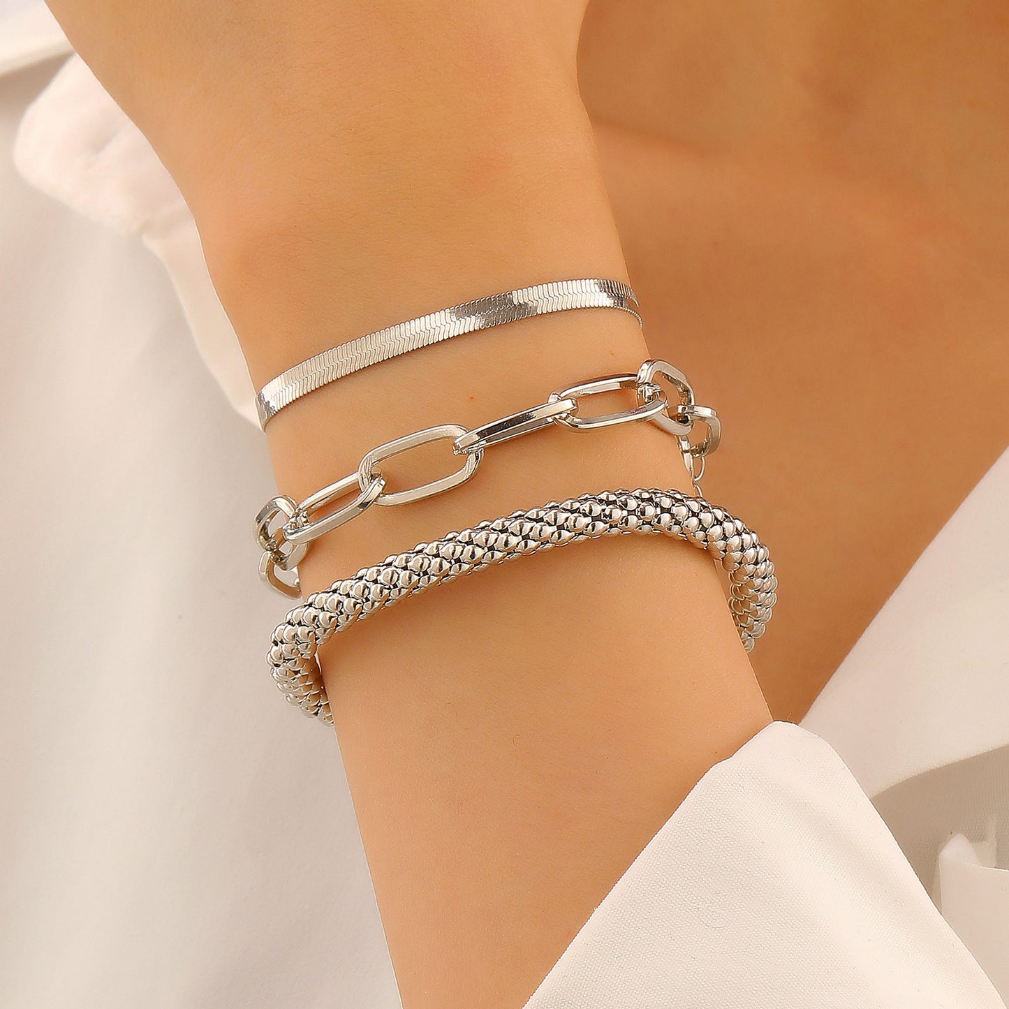 Style Alloy Vintage Wide Face Female Gold Bracelet